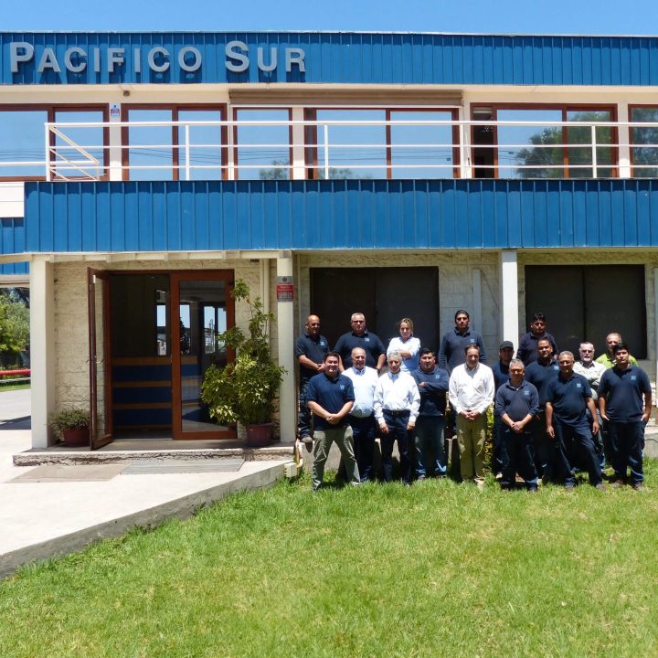 Edificio y equipo de Pacífico Sur